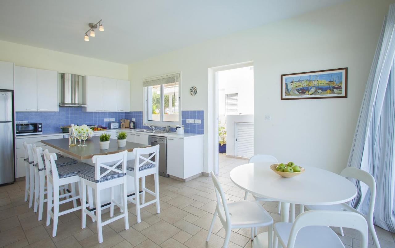 Protaras Seafront Villa Melissa Екстер'єр фото