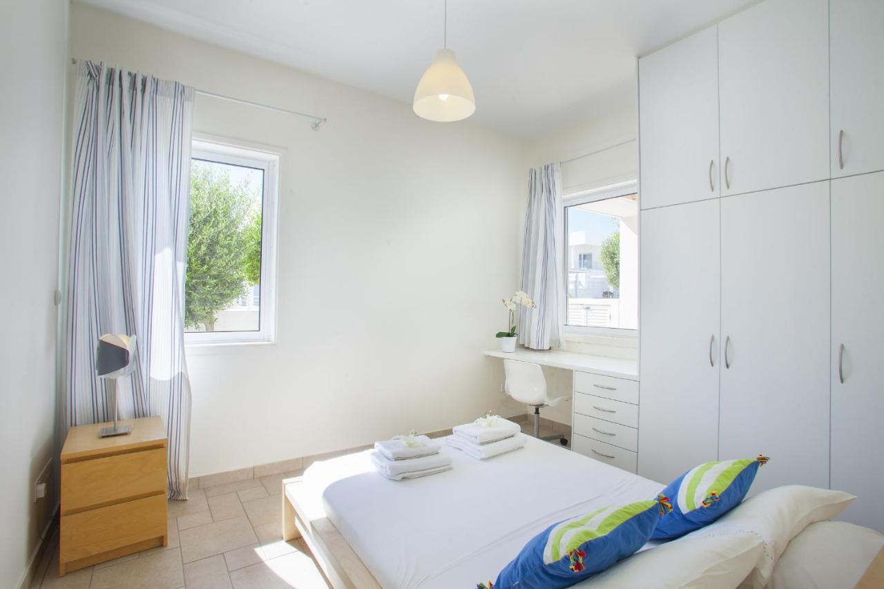 Protaras Seafront Villa Melissa Екстер'єр фото