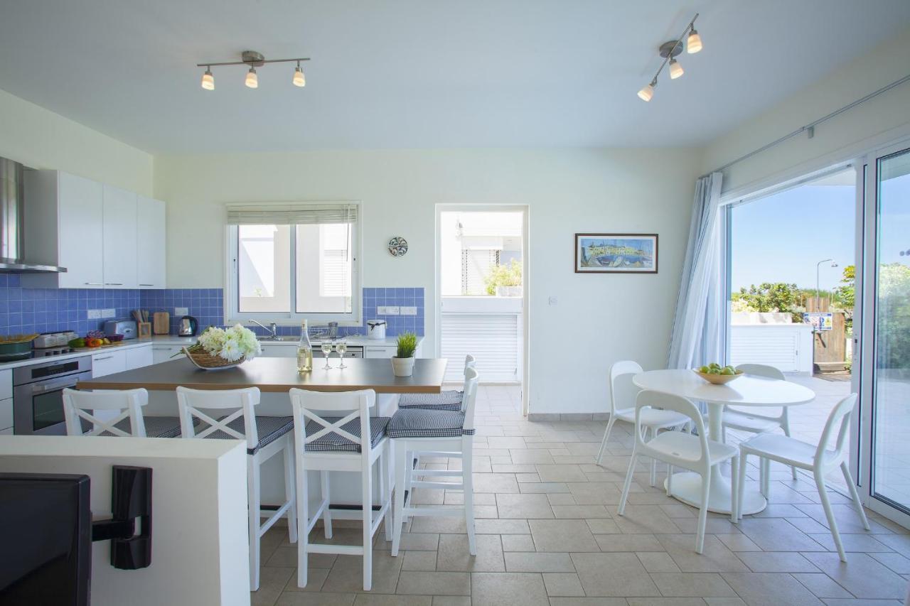 Protaras Seafront Villa Melissa Екстер'єр фото